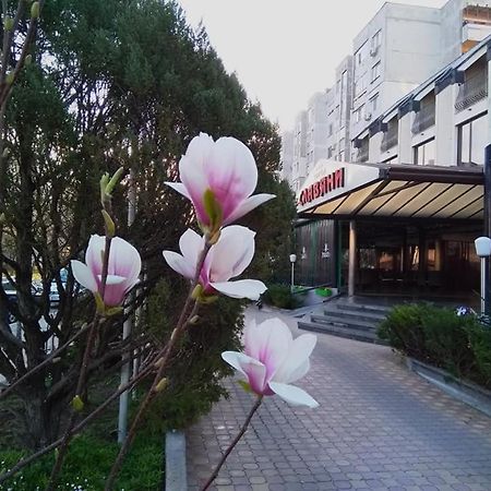 Hotel Slaviani Димитровград Экстерьер фото