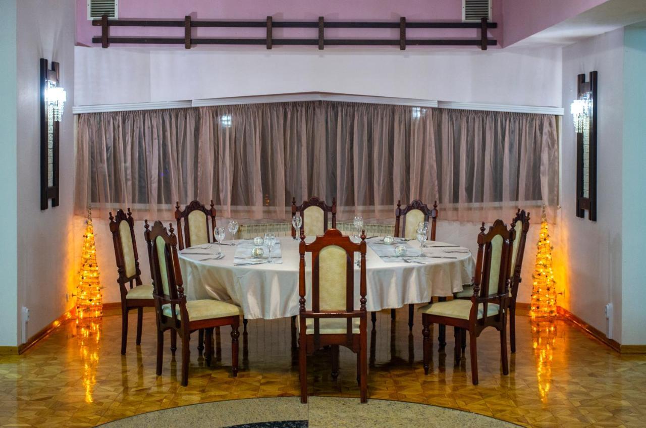 Hotel Slaviani Димитровград Экстерьер фото